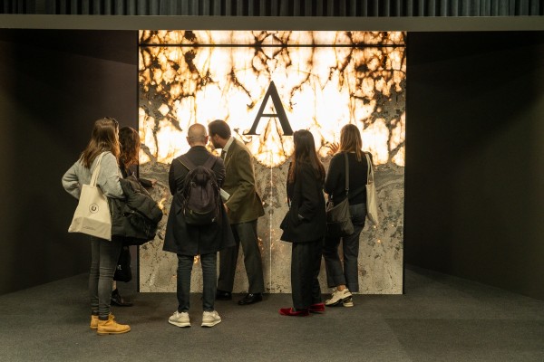 Del baño inteligente a la cocina domótica: Porcelanosa convierte la innovación en una exposición internacional