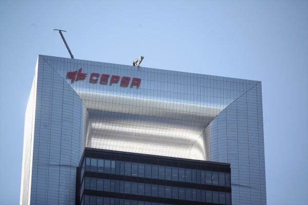 Cepsa vende su negocio de butano, propano y autogás en España y Portugal a la chilena Copec