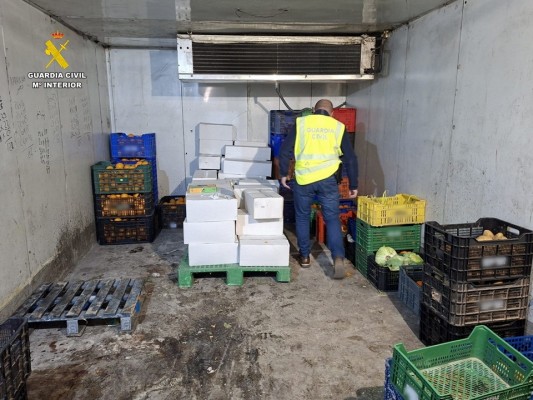 Intervenidas más de 50 toneladas de alimentos y productos no aptos para el consumo en Alicante