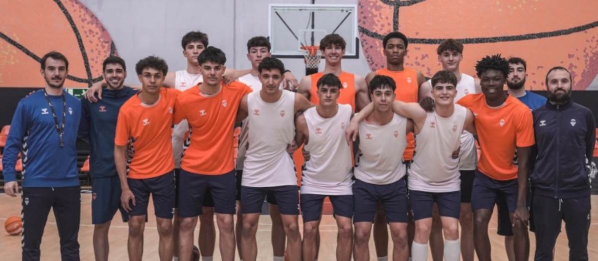 El Valencia Basket explora todas las opciones aéreas para que su júnior vuelva a España