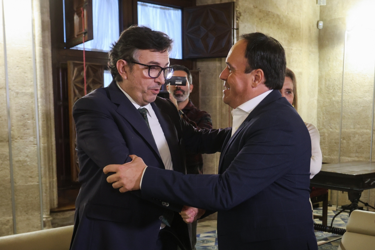 Pérez Llorca y Lafuente (CEV), en su primera reunión en diciembre.