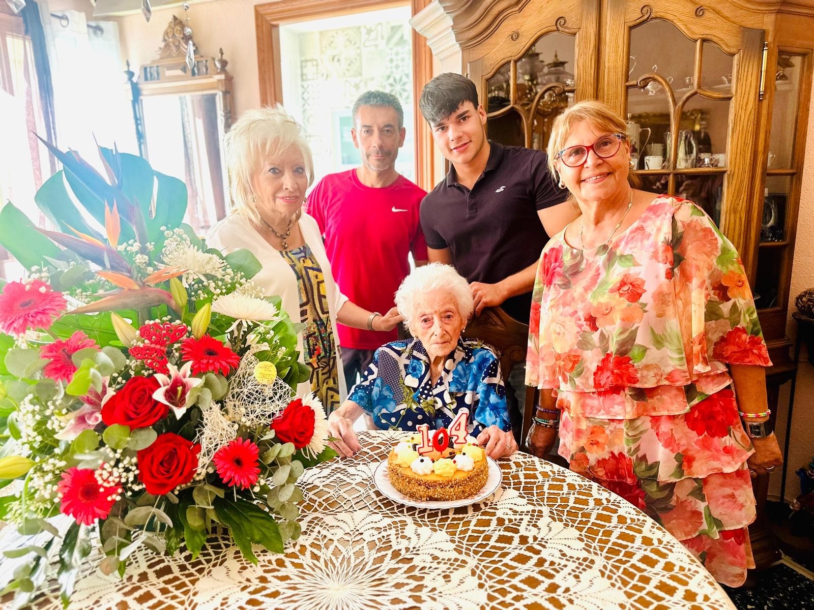 Carmen Alcaraz, la vecina de Picassent más longeva, cumple 104 años