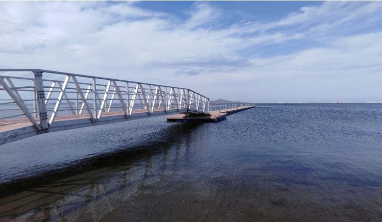 Cartagena solicita autorización para instalar cinco pantalanes flotantes hasta 2030 en el Mar Menor