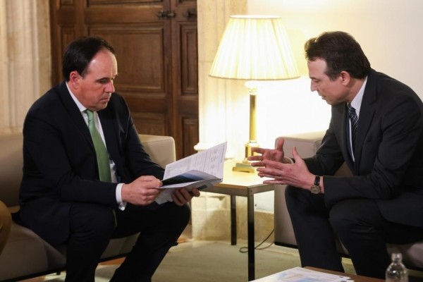 Pérez Llorca reafirma la apuesta de la Generalitat por el hidrógeno verde en la Comunitat Valenciana