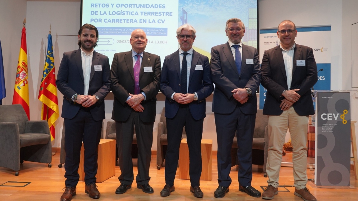 El sector del transporte se reivindica en la economía valenciana y reclama más apoyo ante la situación internacional. - Foto: PLAZA El sector del transporte se reivindica en la economía valenciana y reclama más apoyo ante la situación internacional.