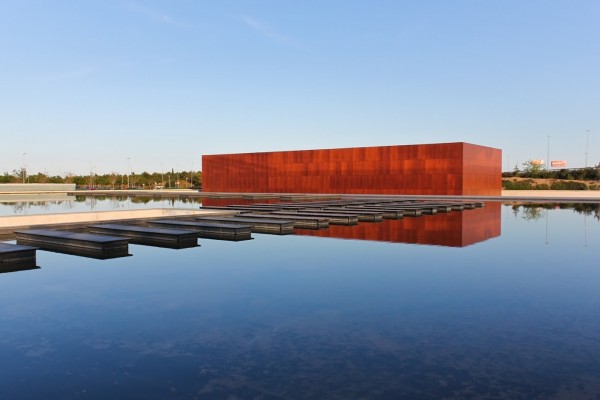 El MUA inaugura la XVI Convocatoria de la Bienal de Artes Visuales 'Mulier, mulieris'