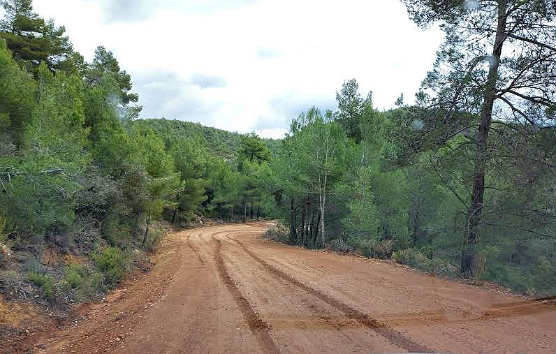 Diputació mejorará 25 km de caminos de interés territorial en la plana Utiel-Requena y la Serranía