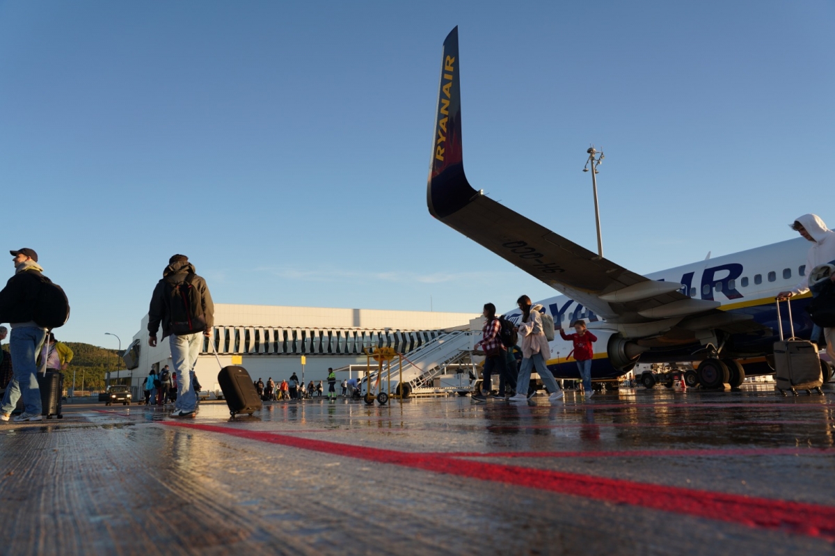 El aeropuerto de Castellón vuela alto: crece un 22% en pasajeros en febrero y ultima la reactivación de cinco rutas 