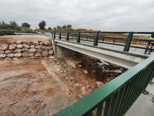 La Generalitat pone en servicio el puente de La Loma en Loriguilla arrasado por la Dana