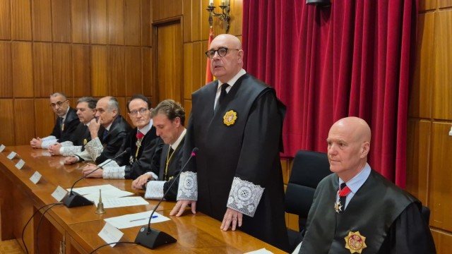El juez Mariano Gascón renueva como presidente de la Sala lo Social del TSJ de Murcia