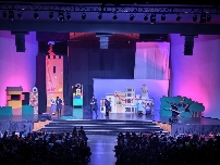 Las representaciones teatrales de 'Tío Nelo i les Festes de Castelló' congregan a más de 3.000 escolares