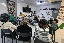 El PSPV recoge denuncias vecinales en el distrito sur por "falta de actuaciones para mejorar la movilidad"