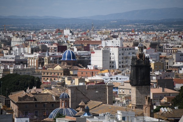 La compraventa de viviendas cae un 10,8% en enero en la Comunitat Valenciana con 8.464 operaciones, según Registradores