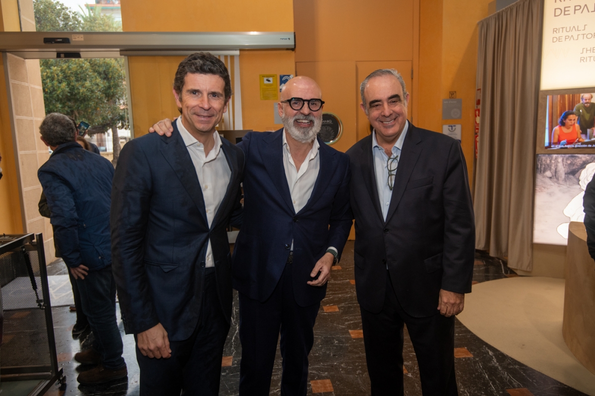 La asamblea de Ineca para designar a Alfredo Millá nuevo presidente, en imágenes