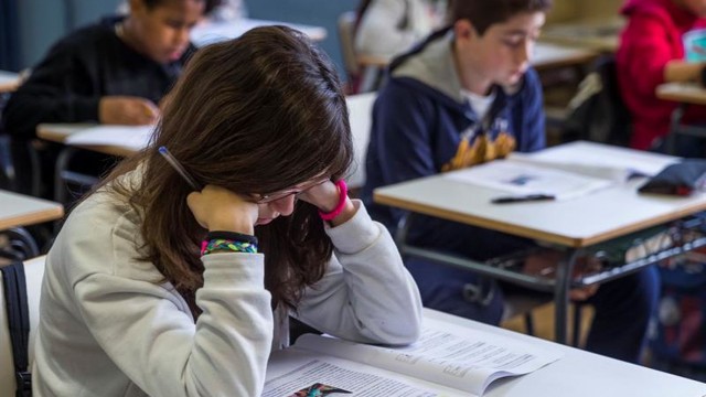 La Comunitat planta cara al Gobierno para evitar las ‘reválidas’ de la Lomce