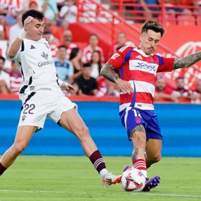 El Albacete sorprende (1-2) al aspirante Granada en el Nuevo Los Cármenes