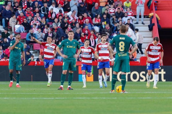 LaLiga Hypermotion arranca con pleno de aspirantes a plantar batalla