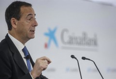 CaixaBank evita pronunciarse sobre la posible adquisición de Cetelem: 