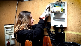 Fremm celebra que las mujeres alcanzan el 24% de la población activa del metal en la Región