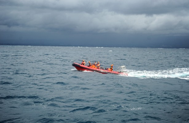 La Policía indonesia detiene al capitán del barco que naufragó con una familia valenciana