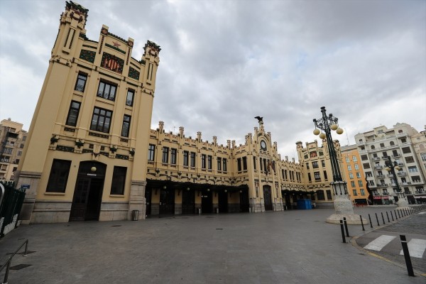 Los Cercanías no llegarán a la Estación del Norte en horario de mascletà la semana de Fallas