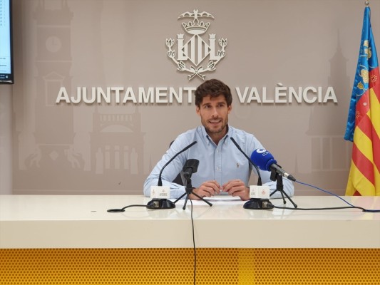 El Ayuntamiento de València destina 90.000 euros a ayudas para certificar idiomas y mejorar el acceso a empleo