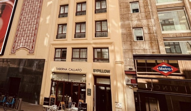 Josué Reyzabal alquila el hotel de los Cines Callao a Bypillow, grupo de Jaime Oliú