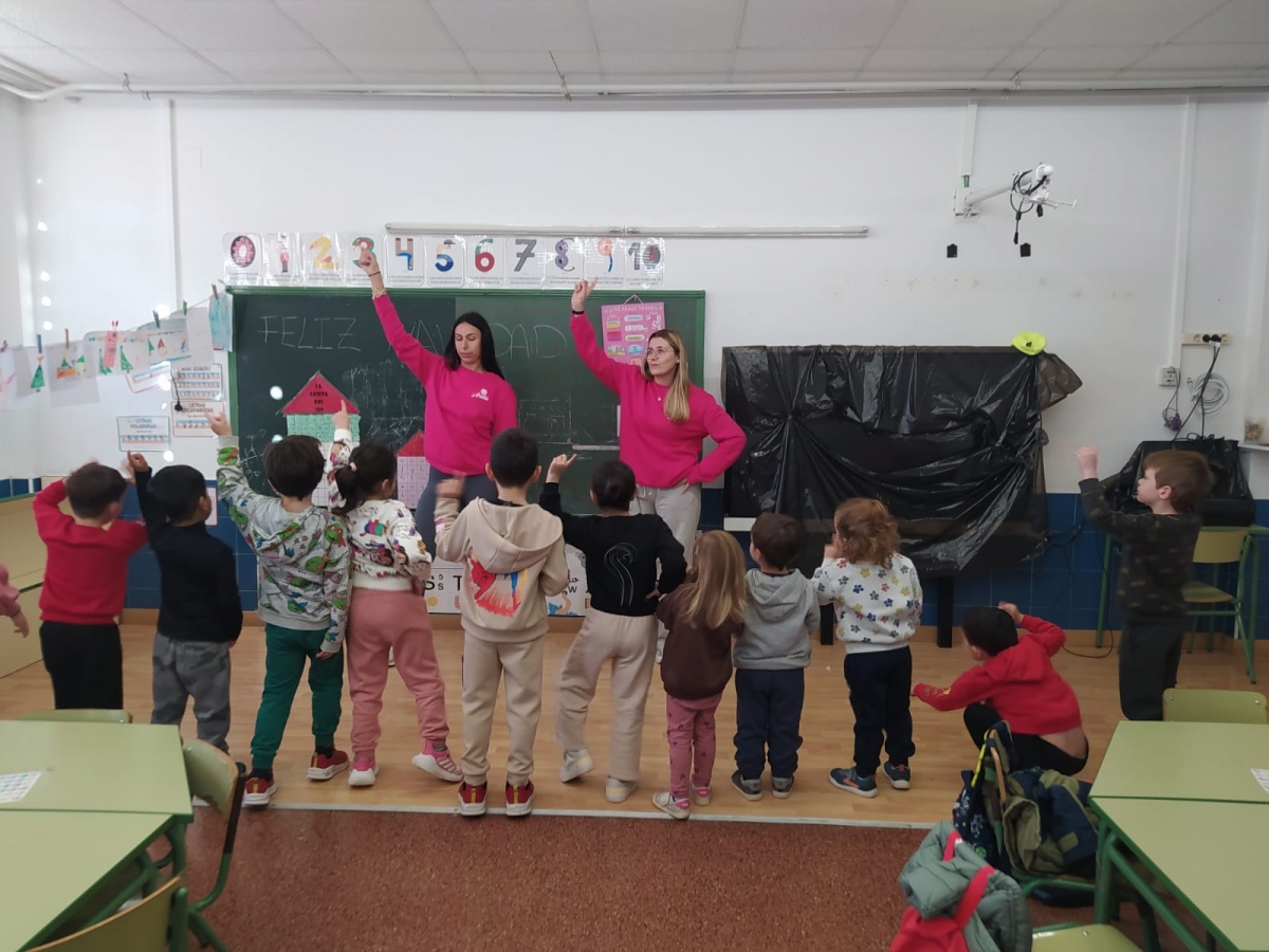 Los Alcázares prepara un servicio de conciliación para menores de 3 a 12 años en Semana Santa