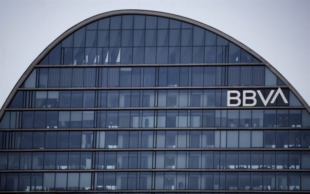 BBVA ejecuta casi la mitad de su plan de recompra de 1.000 millones en su segunda semana