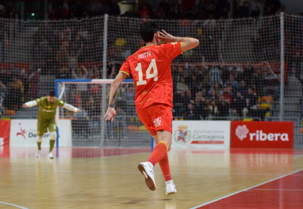  - Foto: JIMBEE CARTAGENA