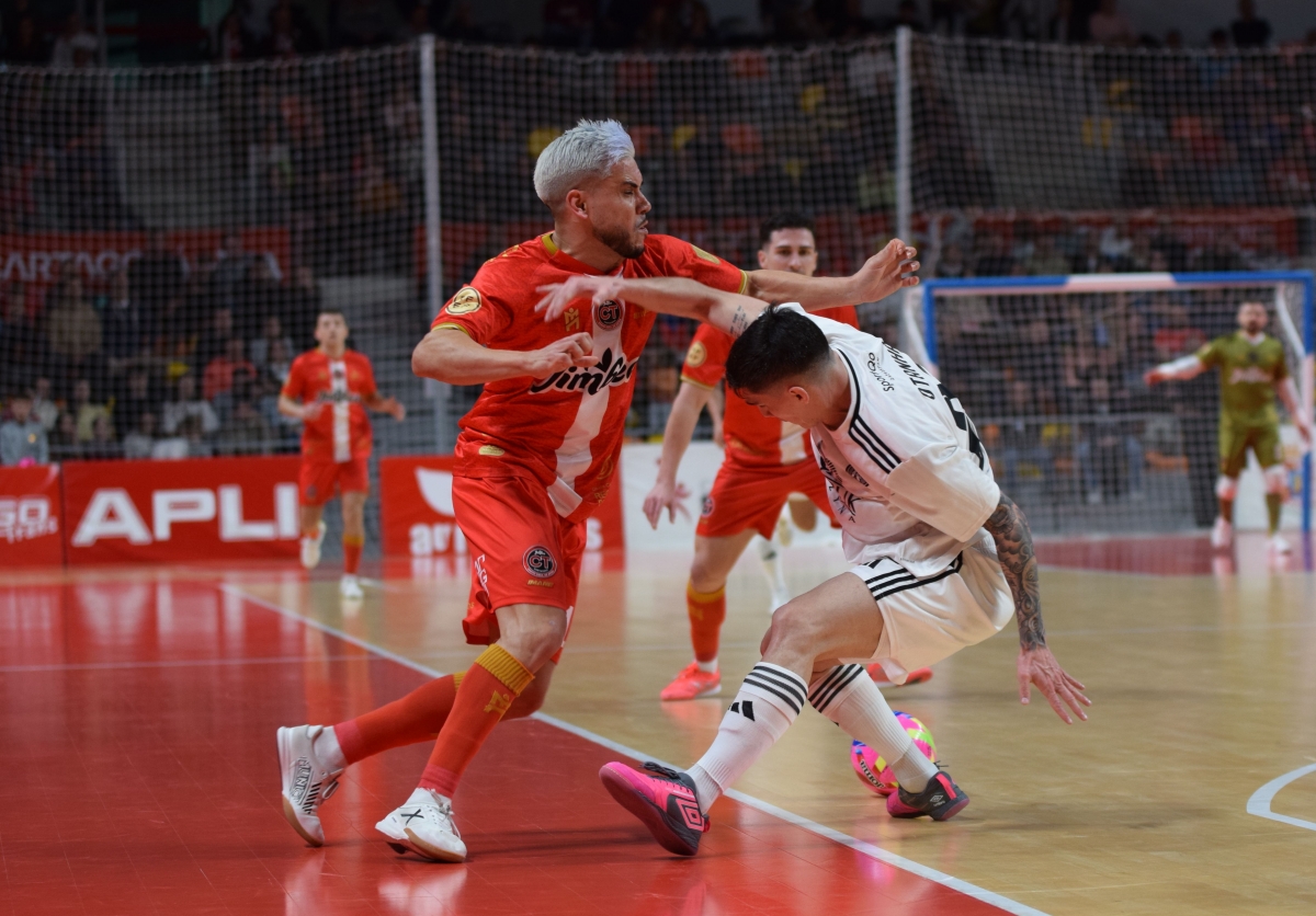  - Foto: JIMBEE CARTAGENA