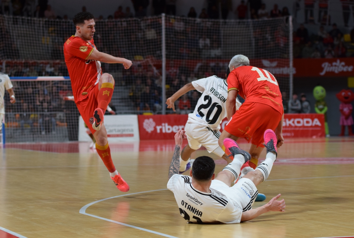  - Foto: JIMBEE CARTAGENA