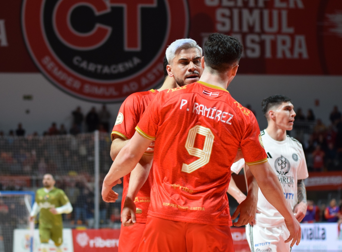  - Foto: JIMBEE CARTAGENA