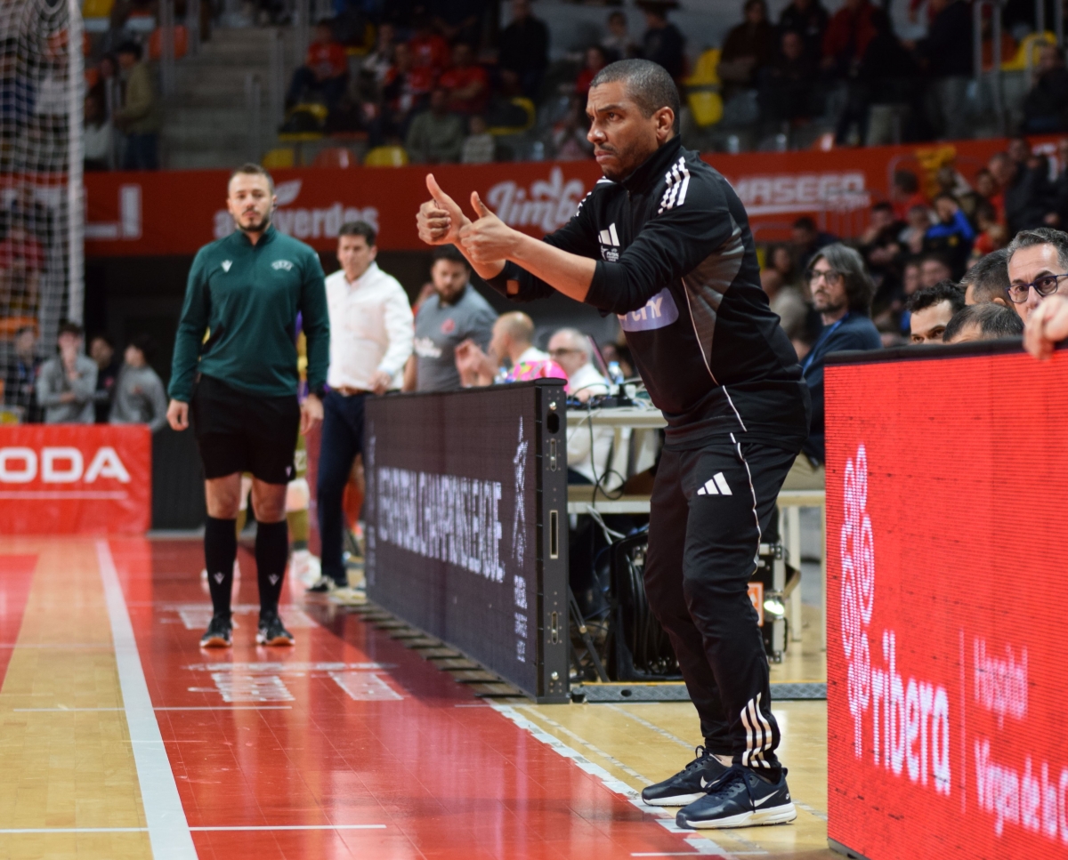  - Foto: JIMBEE CARTAGENA