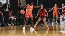 Valencia Basket sabe sufrir para sumar en la pista del Lointek Gernika Bizkaia (67-68)