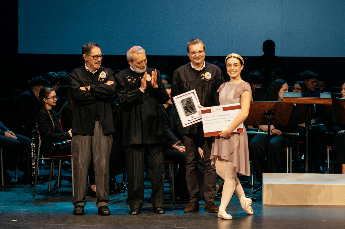 Moros d'Alqueria celebra en el Teatro Principal la entrega de sus XVI Premios en gastronomía o música