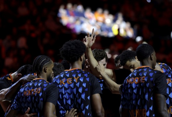 Valencia Basket recibe a UCAM Murcia con la segunda plaza en juego