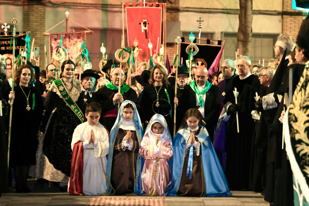 Castelló vive con emoción y 'orgull de genealogia' la Tornà de la Romeria y les Tres Caigudes 