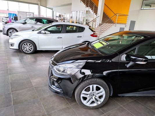 El precio medio de los coches de segunda mano aumenta un 2% en la Región y roza los 12.500 euros 
