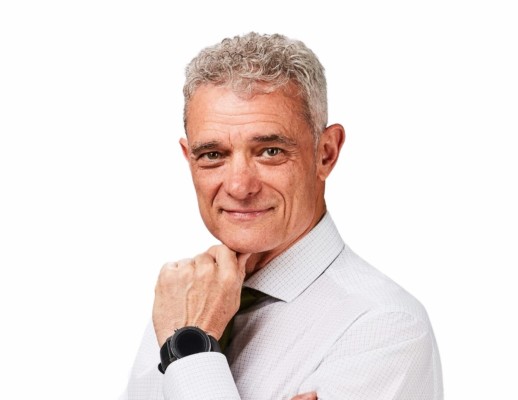 Otra salida en Vox en apoyo a Antelo: Marcos Cano dimite como concejal en Totana y se da de baja