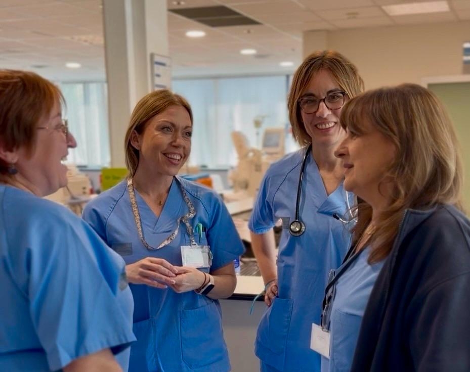 El Hospital de Torrevieja logra la máxima acreditación nacional en atención a la enfermedad renal avanzada