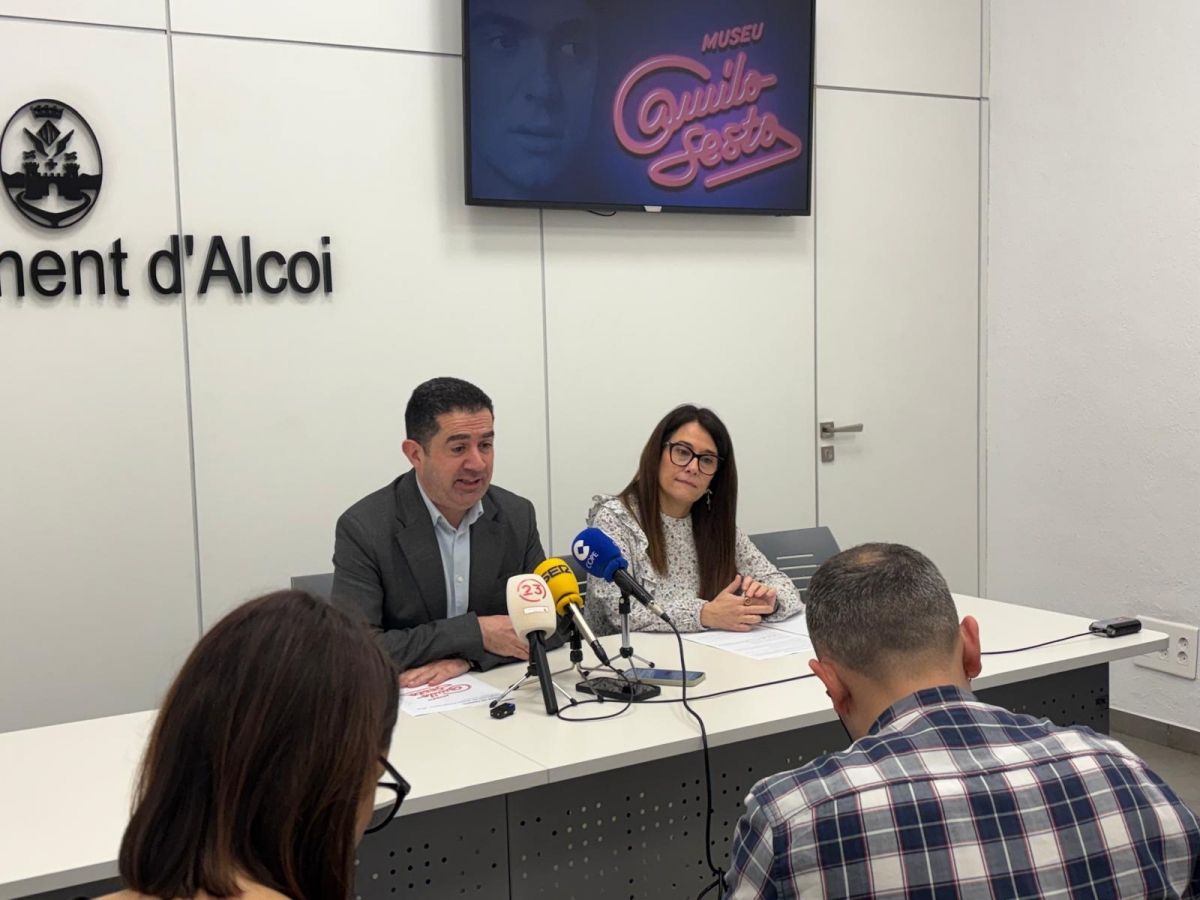 El alcalde y la edil de Turismo han anunciado la apertura del Museo.