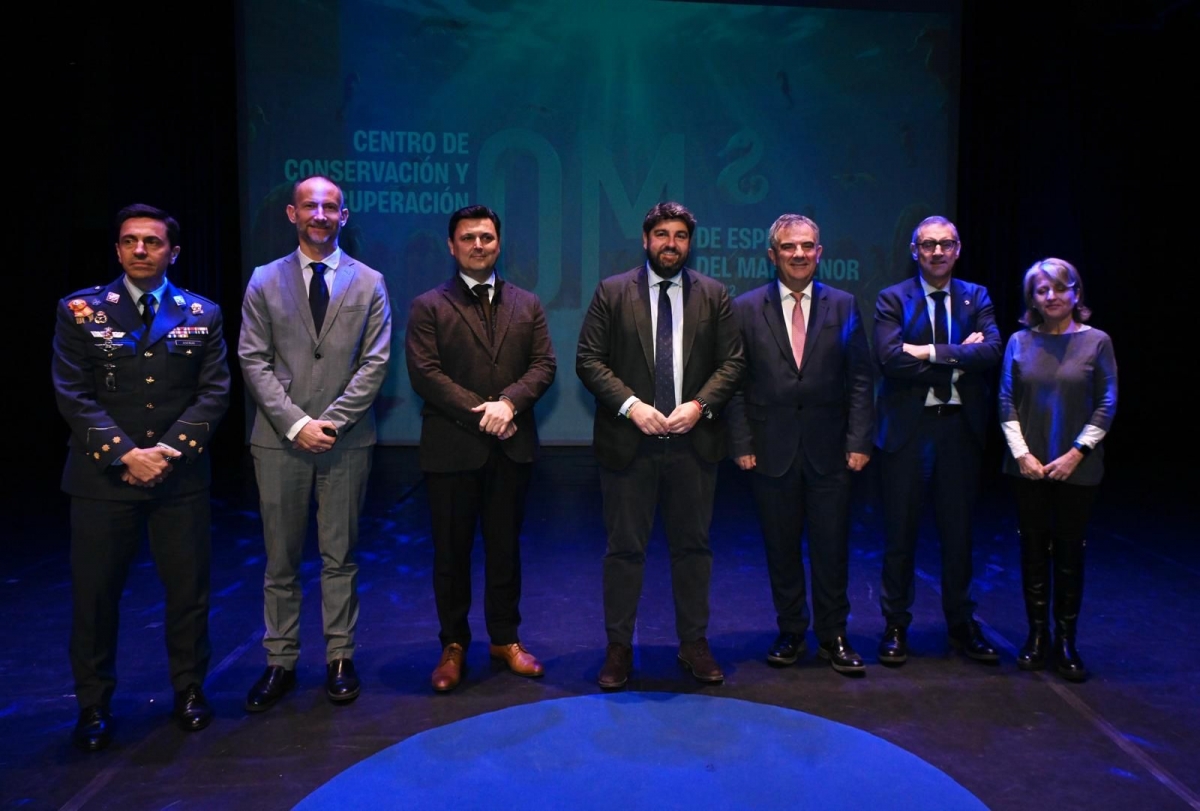 López Miras anuncia 12 millones de euros para construir el Centro de Especies del Mar Menor en el antiguo aeropuerto de San Javier