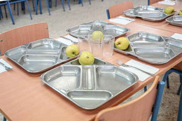 La Región de Murcia lanza las ayudas para el comedor escolar del próximo curso
