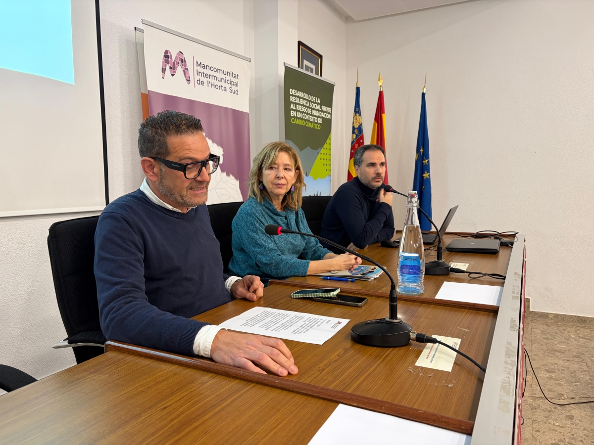 La UV formará a la ciudadanía de una decena municipios de l'Horta Sud sobre el territorio y el riesgo de inundaciones