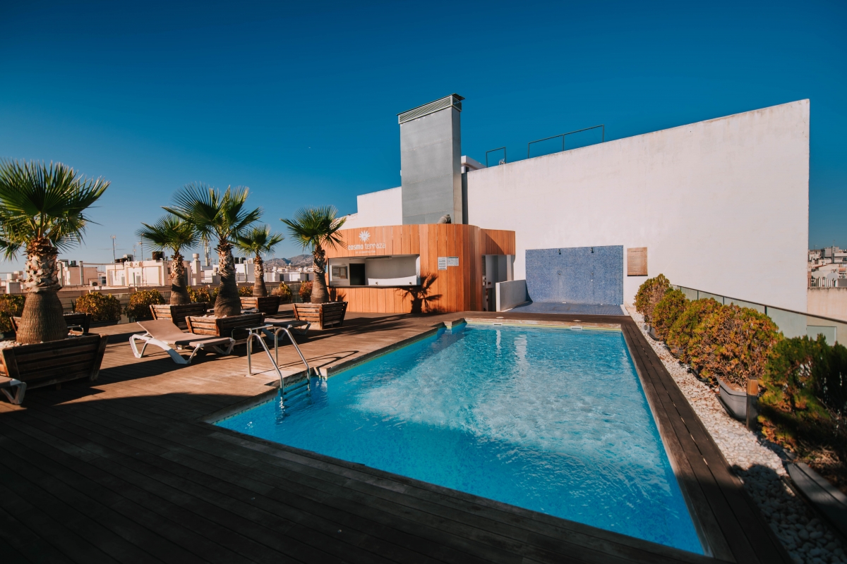 Centros deportivos Cosmopolitan: referentes del entrenamiento premium y la salud integral en Alicante y Elche