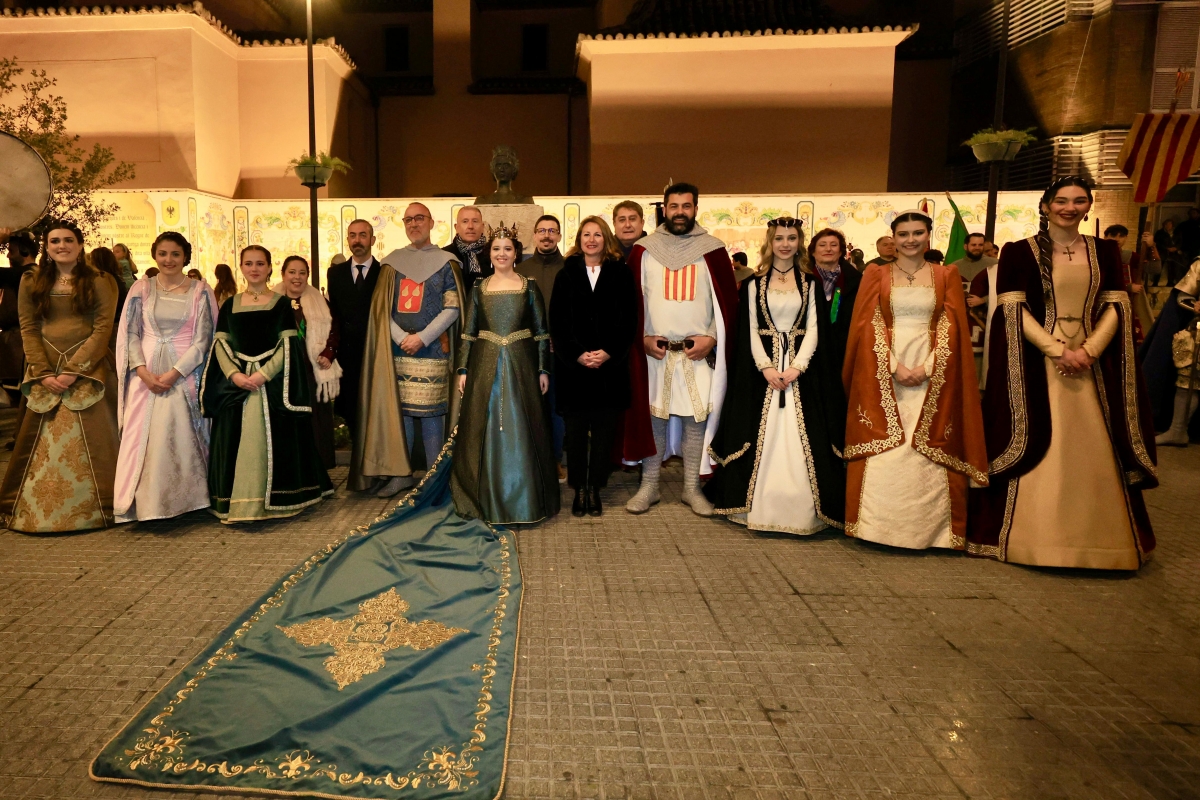 Castelló vuelve a sus orígenes con el homenaje a Na Violant d’Hongria, símbolo de tradición y raíces