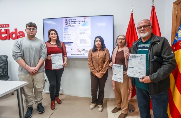 Elda ofrece nuevos cursos gratuitos de informática para reducir la brecha digital