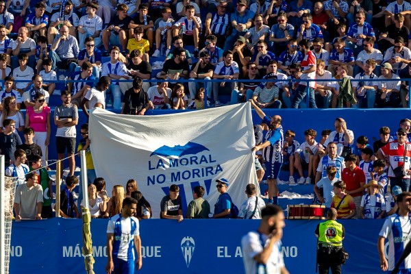 El Alcoyano aplaza tres semanas el cobro de la penalización a los abonados por no llegar a 1.700