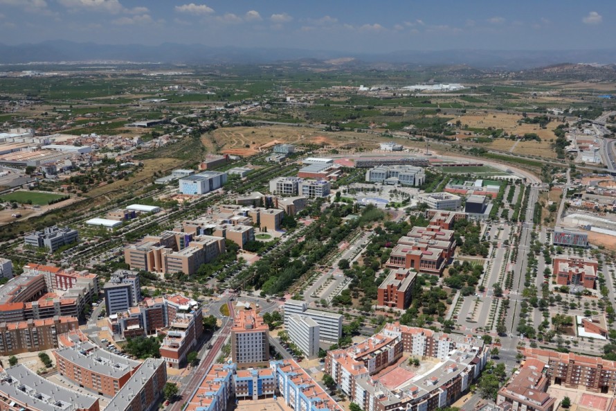La UJI 'rubrica' las nuevas naves de mantenimiento: la local Civicons acometerá las obras por 2,86 millones